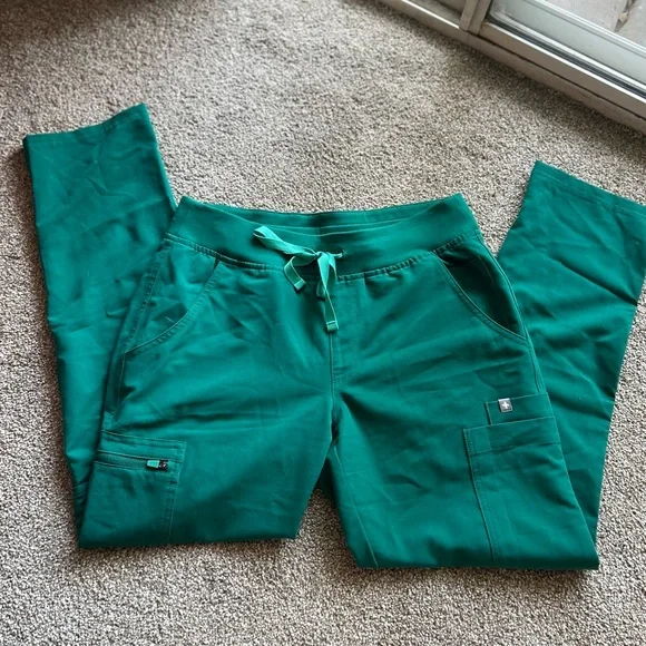 Figs Hunter Green Scrub Pants - Picture 2 of 7